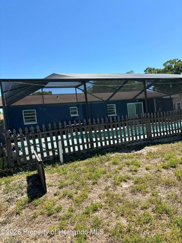 39219 5th Avenue, Zephyrhills, FL 33542