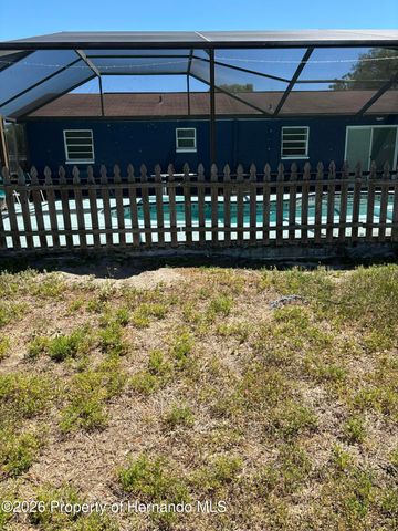 39219 5th Avenue, Zephyrhills, FL 33542