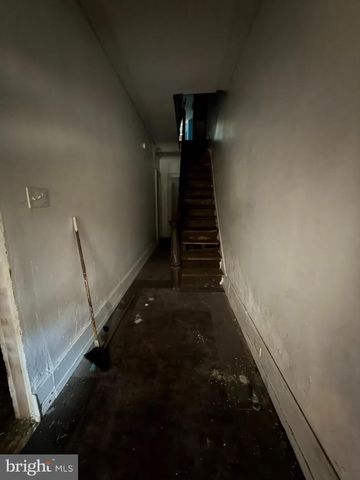 755 N 43RD ST, Philadelphia, PA 19104