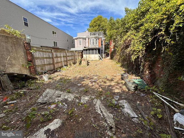 755 N 43RD ST, Philadelphia, PA 19104