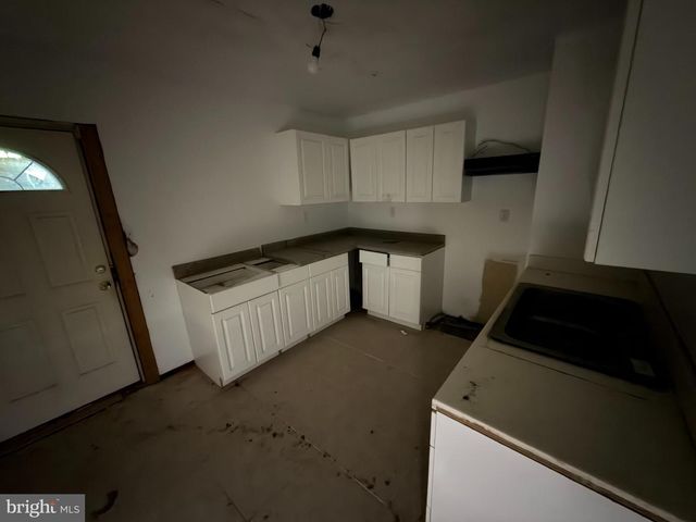 755 N 43RD ST, Philadelphia, PA 19104