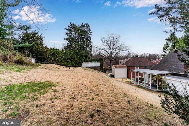 3160 BROOKWOOD ST, Harrisburg, PA 17111