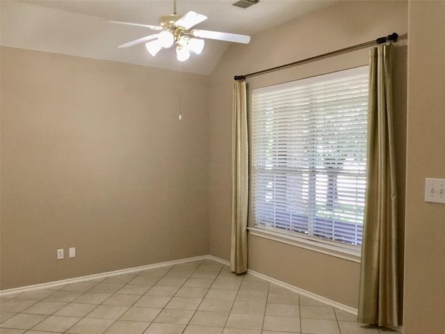 14 Heron Hollow Court, The Woodlands, TX 77382