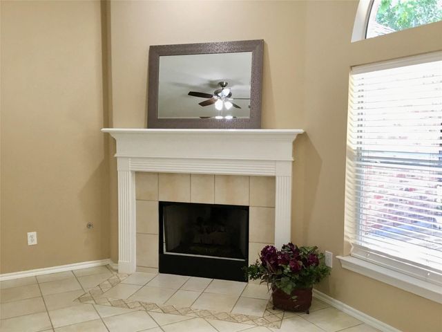 14 Heron Hollow Court, The Woodlands, TX 77382