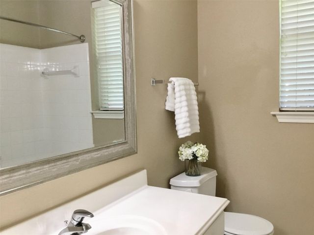 14 Heron Hollow Court, The Woodlands, TX 77382
