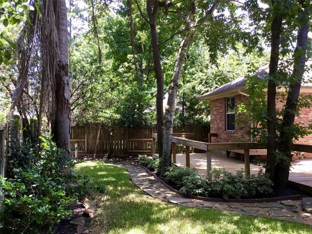 14 Heron Hollow Court, The Woodlands, TX 77382