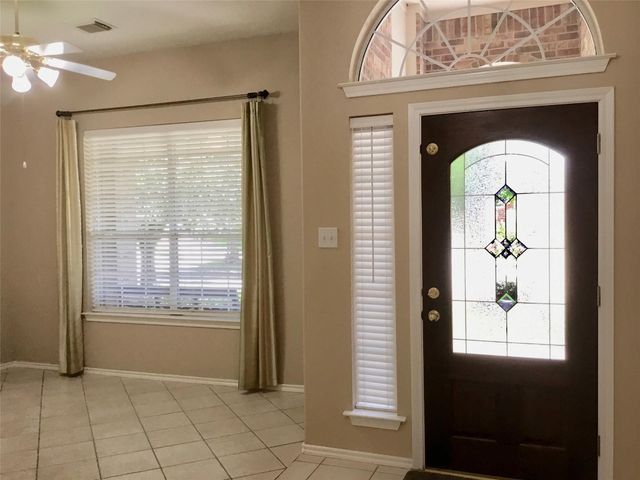 14 Heron Hollow Court, The Woodlands, TX 77382