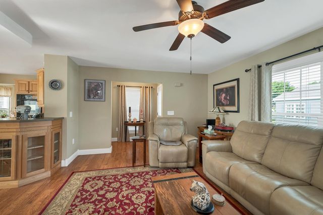 2 Goldenrod Way, North Hampton, NH 03862