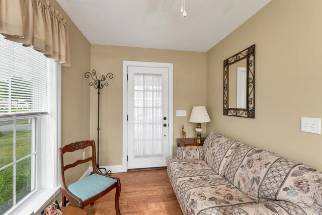 2 Goldenrod Way, North Hampton, NH 03862
