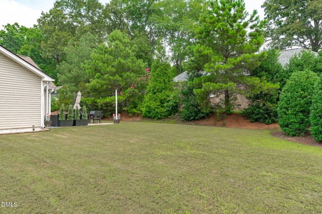 3137 Willow Ranch Drive, Fuquay Varina, NC 27526