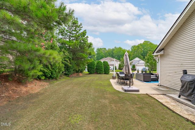 3137 Willow Ranch Drive, Fuquay Varina, NC 27526