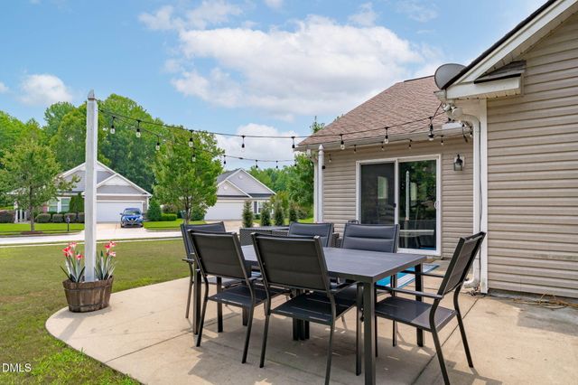 3137 Willow Ranch Drive, Fuquay Varina, NC 27526