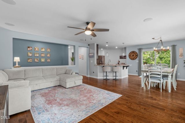 3137 Willow Ranch Drive, Fuquay Varina, NC 27526