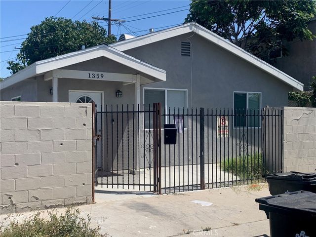 1359 E 94th Street E, Los Angeles, CA 90002