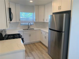 1359 E 94th Street E, Los Angeles, CA 90002