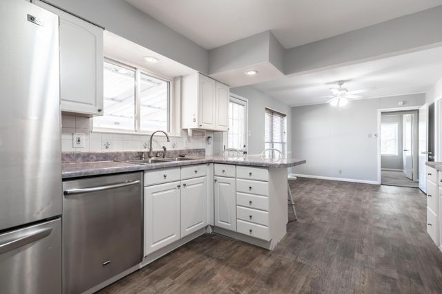 12118 Brisbane Avenue, Farmers Branch, TX 75234