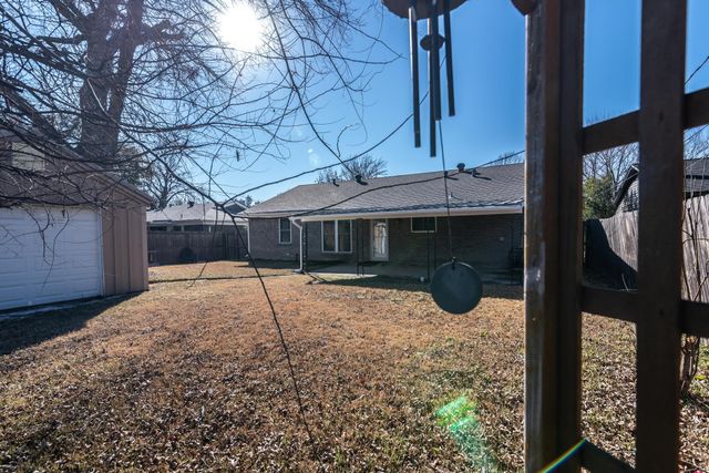 12118 Brisbane Avenue, Farmers Branch, TX 75234