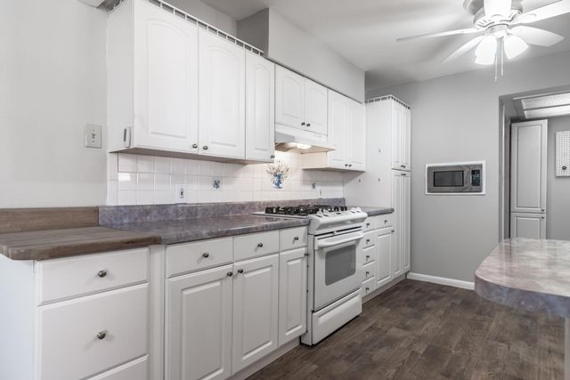 12118 Brisbane Avenue, Farmers Branch, TX 75234