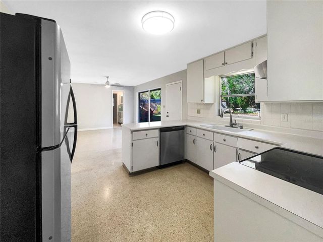 5250 TIMBERLANE ROAD, Lake Wales, FL 33898