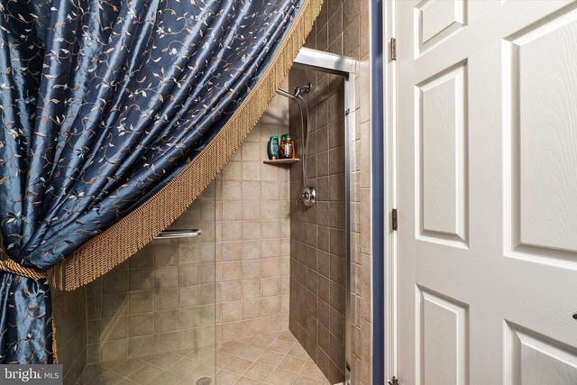 3 STOUT RD, Princeton, NJ 08540