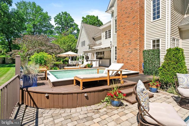 3 STOUT RD, Princeton, NJ 08540