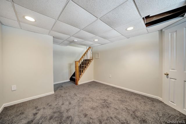 20 Sagamore Way S, Jericho, NY 11753