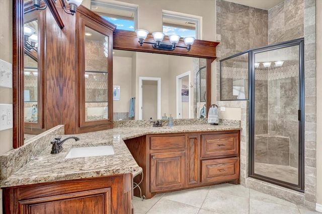 1582 High Ridge Drive, Blanchard, OK 73010