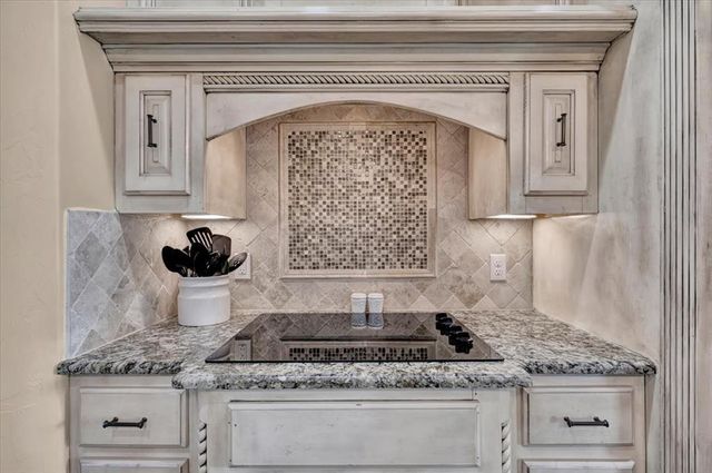 1582 High Ridge Drive, Blanchard, OK 73010