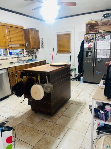 10 Graham Street, Stratford, CT 06615