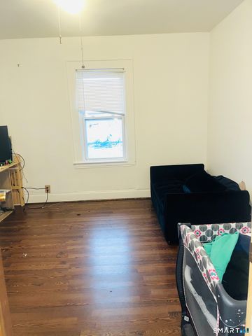 10 Graham Street, Stratford, CT 06615