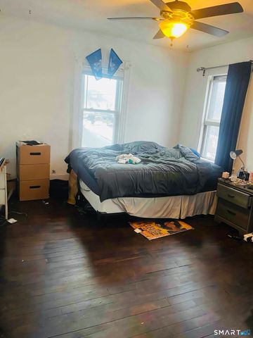 10 Graham Street, Stratford, CT 06615