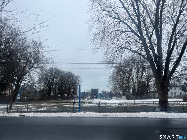 10 Graham Street, Stratford, CT 06615