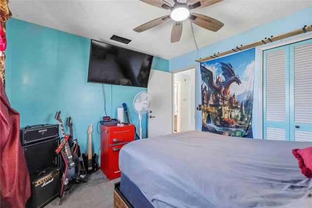 7221 8TH AVENUE LOOP W, Bradenton, FL 34209