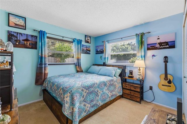 7221 8TH AVENUE LOOP W, Bradenton, FL 34209