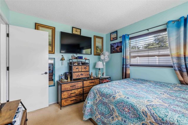 7221 8TH AVENUE LOOP W, Bradenton, FL 34209
