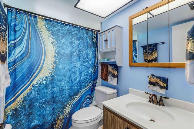 7221 8TH AVENUE LOOP W, Bradenton, FL 34209