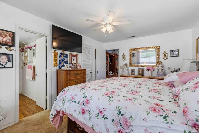7221 8TH AVENUE LOOP W, Bradenton, FL 34209