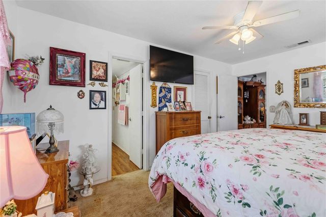 7221 8TH AVENUE LOOP W, Bradenton, FL 34209