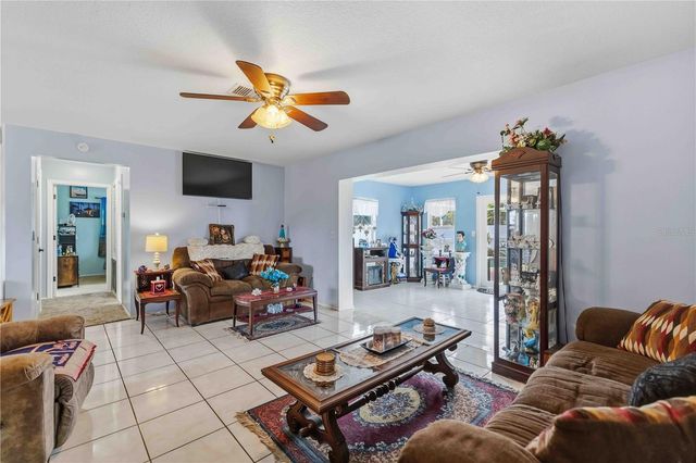 7221 8TH AVENUE LOOP W, Bradenton, FL 34209