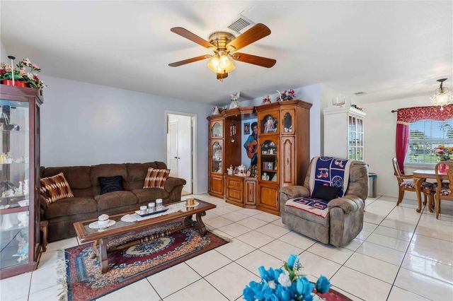 7221 8TH AVENUE LOOP W, Bradenton, FL 34209