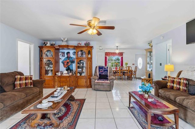 7221 8TH AVENUE LOOP W, Bradenton, FL 34209