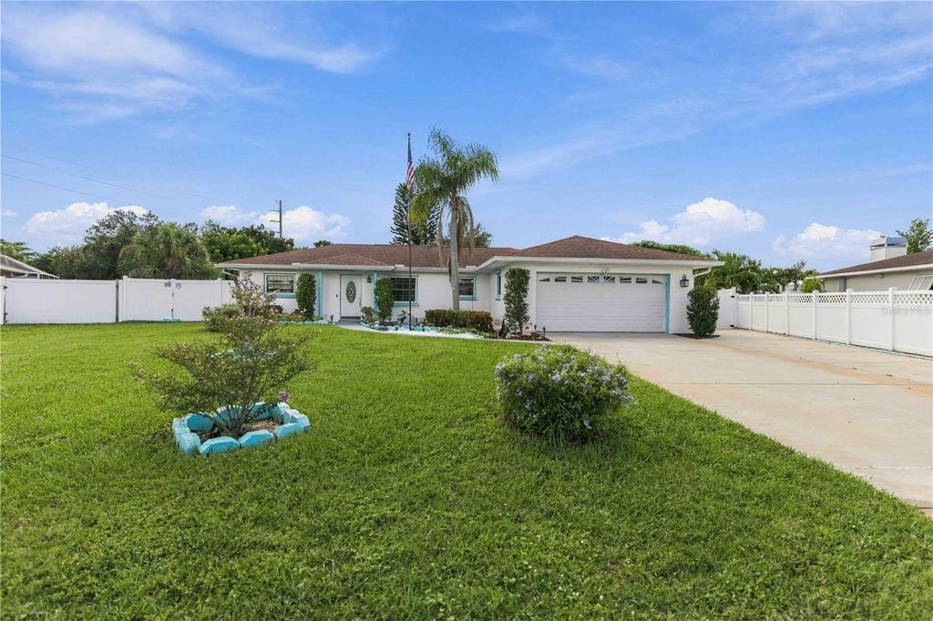 7221 8TH AVENUE LOOP W, Bradenton, FL 34209