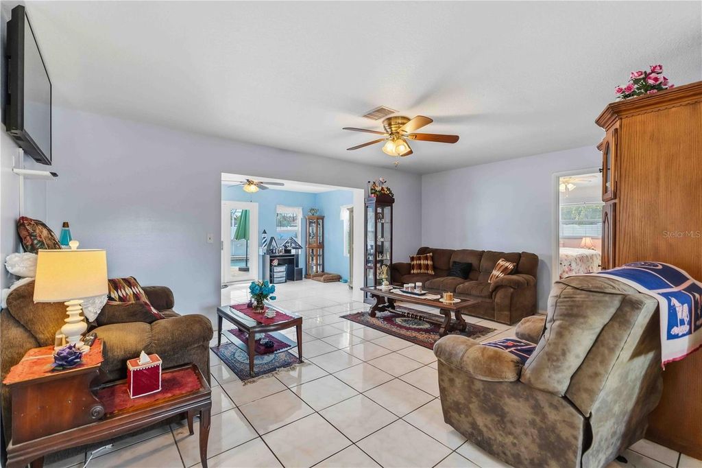 7221 8TH AVENUE LOOP W, BRADENTON, FL 34209 — photo 4