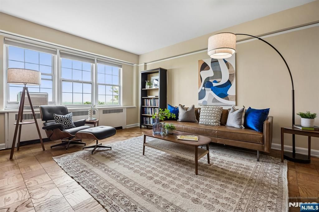 10 Crestmont Road 5J, Montclair, NJ 07042