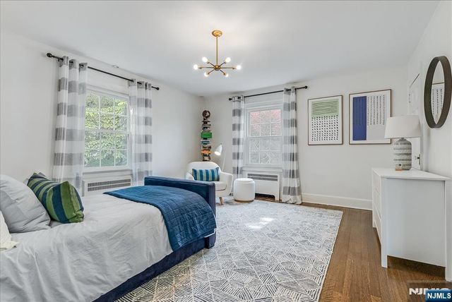 31 The Fairway, Montclair, NJ 07043