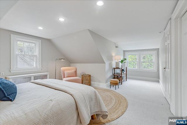 31 The Fairway, Montclair, NJ 07043