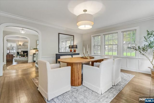 31 The Fairway, Montclair, NJ 07043