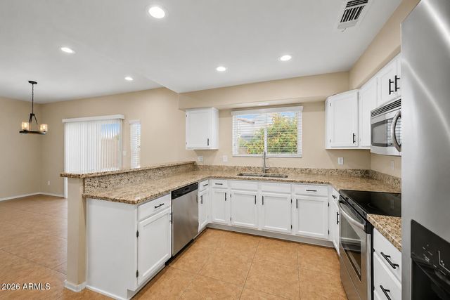 10249 N 12TH Place 2, Phoenix, AZ 85020