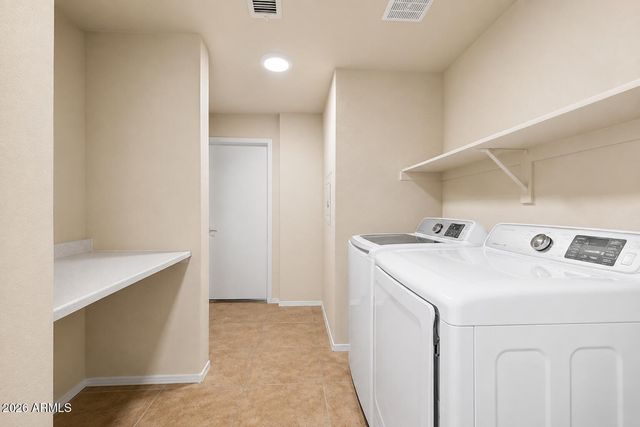 10249 N 12TH Place 2, Phoenix, AZ 85020
