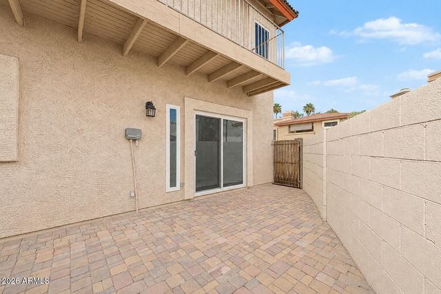 10249 N 12TH Place 2, Phoenix, AZ 85020